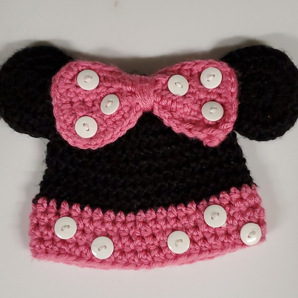 Baby minnie mouse knit hat